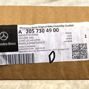 Mercedes C-Class W205 Rear Left Door Window Sealing Rail 2014-2018 A2057304900 - Image 16