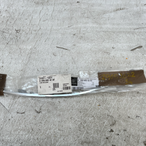 Mercedes C Class W206 Front Bumper Right Trim Moulding 22 ON A2068854202 Genuine - Image 11