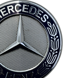 Mercedes CLS-Class W218 Front Hook Bonnet Emblem Badge 2188170116 Genuine - Image 4