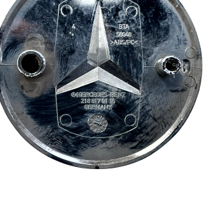 Mercedes CLS-Class W218 Front Hook Bonnet Emblem Badge 2188170116 Genuine - Image 7
