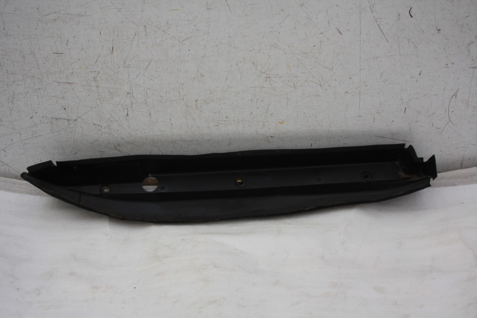 Mercedes E Class W212 Front Left Wing Trim 2009 TO 2013 A2128890125 Genuine