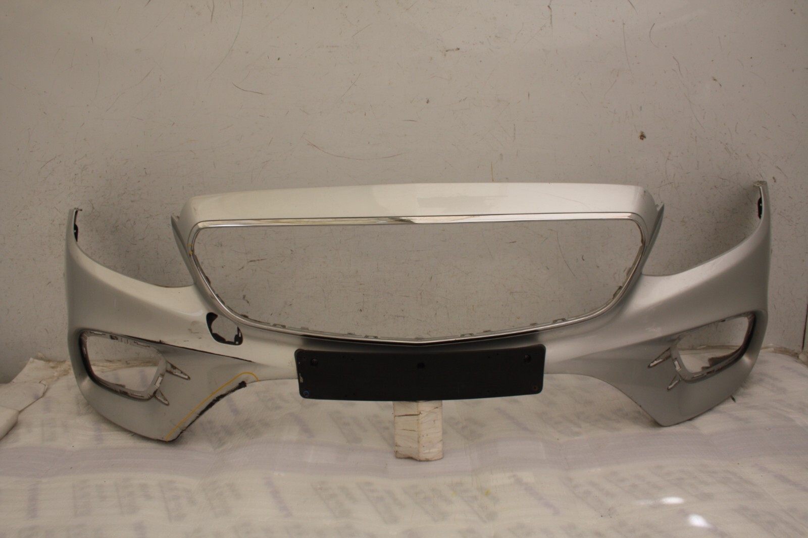 Mercedes E Class W213 AMG Front Bumper 2016 TO 2023 A2138852600 *DAMAGED*