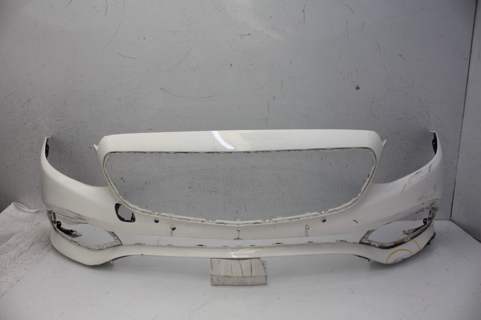 Mercedes E Class W213 SE Front Bumper 2016 TO 2020 A2138850238 Genuine *DAMAGED*