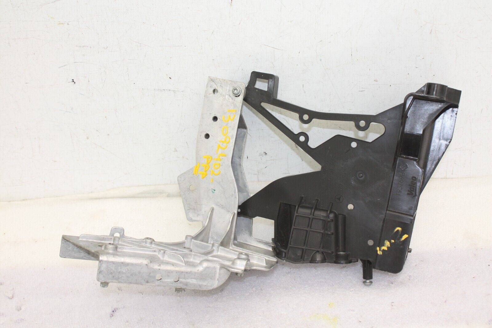 Mercedes GLC X253 Front Radiator Slam Panel Left Bracket 2015 2022 A2536210600 176574645054