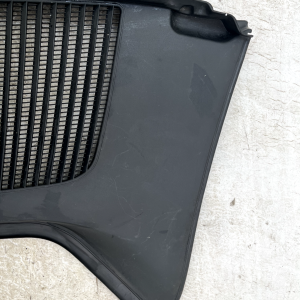 Mercedes GLC X253 Right Windshield Wiper Cowl Trim 2015-2019 A2538305200 Genuine - Image 3