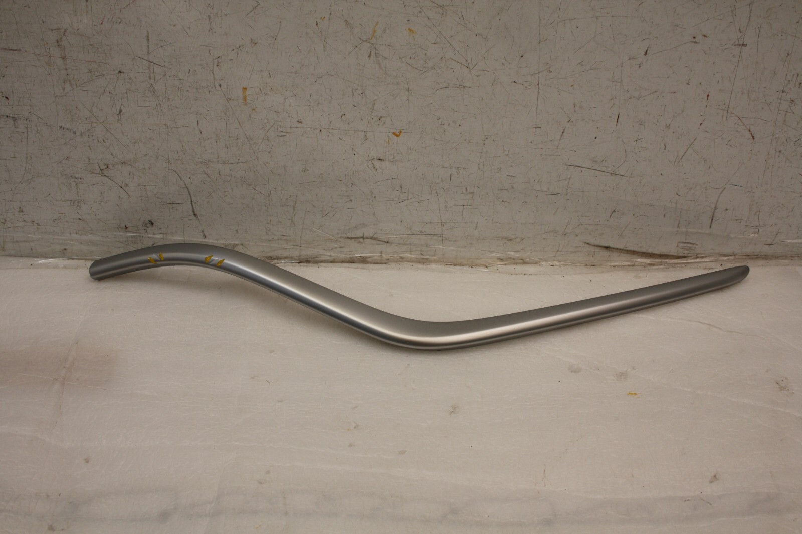 Mercedes GLE C292 AMG C63 Front Bumper Left Chrome 2015-2019 Genuine *DAMAGED*