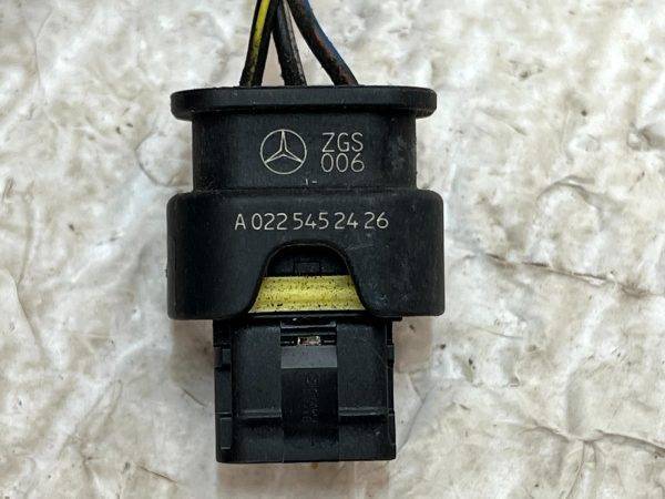 Mercedes GLE W166 PDC Parking Sensor Loom Plug Connector A0225452426 Genuine 178456530404 8