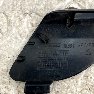 Mercedes S Class W222 Front Bumper Tow Hook Cap Cover 17-21 A2228856500 Genuine - Image 8