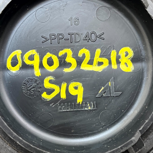 Mercedes W164 W176 W204 W212 Headlight Dust Cover Cap 1305219122 Genuine - Image 12
