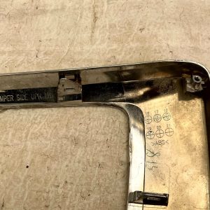 Mitsubishi Eclips Cross Front Bumper Left Molding Trim 18-20 6407A245 Genuine - Image 12