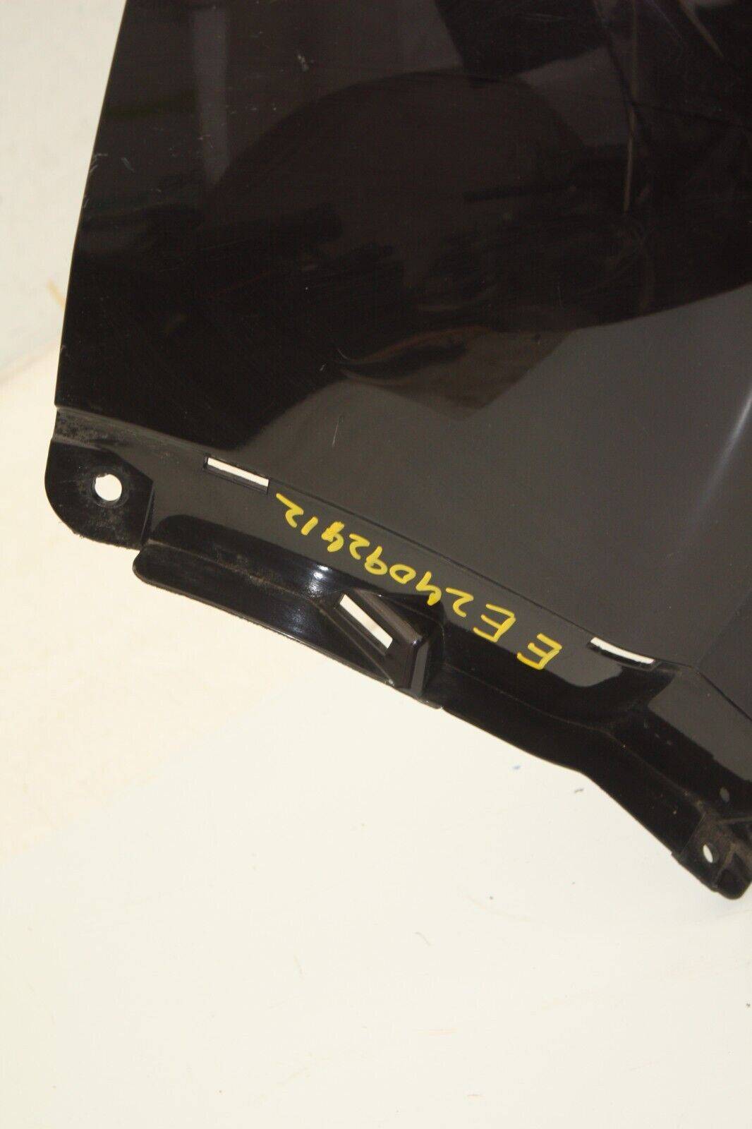 Nissan-Juke-Rear-Bumper-2010-TO-2014-85022-1KA6H-Genuine-DAMAGED-176594641374-10