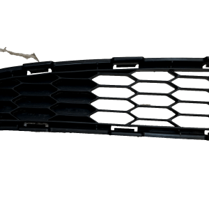 Nissan Leaf MK1 Front Bumper Lower Center Grille 2011 - 2018 62256-3NL5A Genuine - Image 2