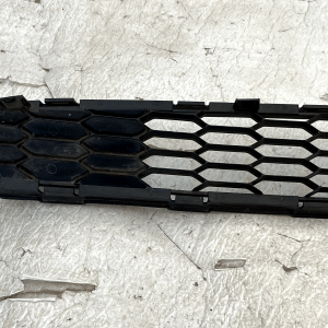 Nissan Leaf MK1 Front Bumper Lower Center Grille 2011 - 2018 62256-3NL5A Genuine - Image 8