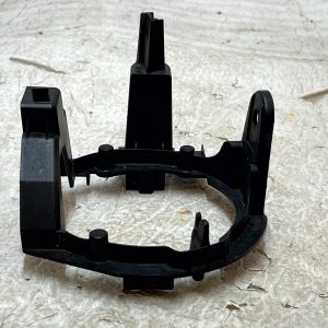 Nissan Leaf Mk1 Left Fog Light Lamp Mount Bracket 2011-2018 26915-3NA0A Genuine - Image 9