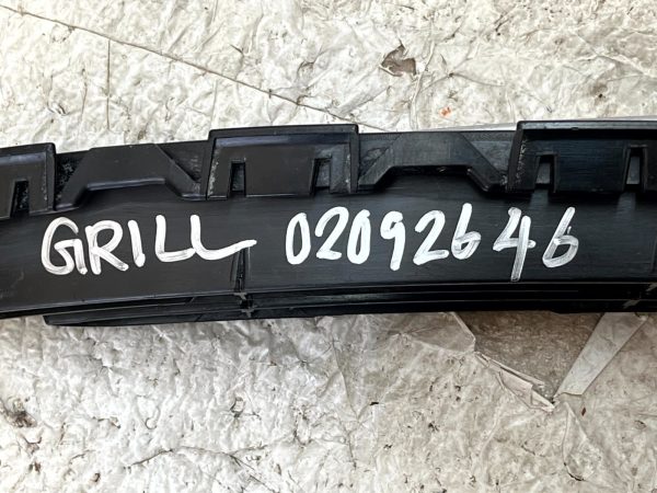 Nissan Micra Mk4 K13 Front Radiator Center Grille 2010 2013 DS07324GAV Genuine 178502722984 14