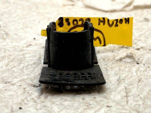 Nissan Qashqai Rear Bumper Parking Sensor Holder 2017 TO 2021 85022HV20H Genuine 178542216334 6