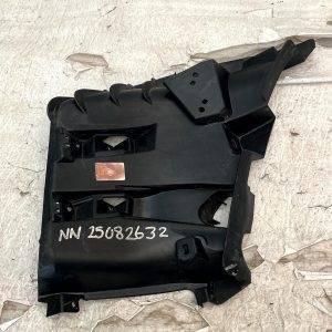 Range Rover Evoque L551 Front Bumper Right Air Duct Bracket 19 ON M8D2-17E950-B - Image 5