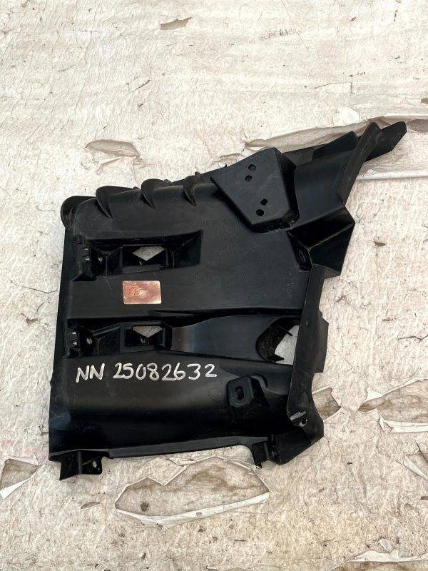 Range Rover Evoque L551 Front Bumper Right Air Duct Bracket 19 ON M8D2 17E950 B 178519059704 5