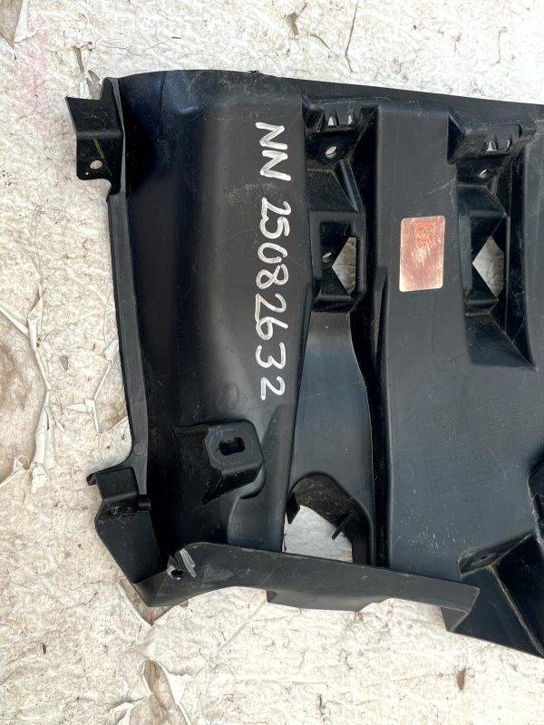 Range Rover Evoque L551 Front Bumper Right Air Duct Bracket 19 ON M8D2 17E950 B 178519059704 8