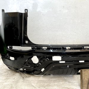 Range Rover Evoque L551 Rear Bumper 2019 ON K8D2-17D781-AAW Genuine - Image 4