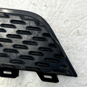 Range Rover Evoque L551 Rear Bumper Left Grille 2019 ON K8D2-17G754-BB Genuine - Image 9