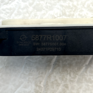 Range Rover Evoque L551 Shutter Grill Actuator Motor 5877R1007 Genuine - Image 7