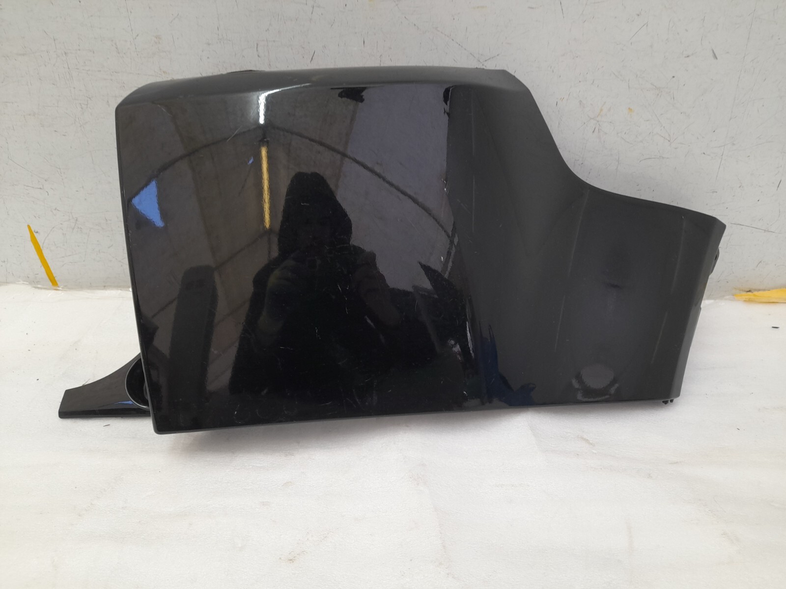 Range Rover Evoque Rear Bumper Right Side Corner 15-19 BJ32-17926-AW *DAMAGED*
