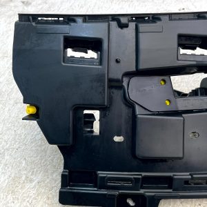 Range Rover Sport Front Bumper Left Bracket 2022 ON N9X2-17C863-A Genuine - Image 3