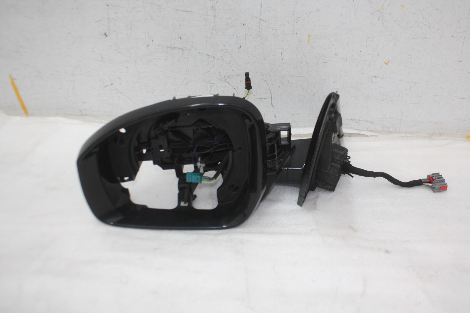 Range Rover Sport L405 Left Side Mirror FK62-17683-AC Genuine