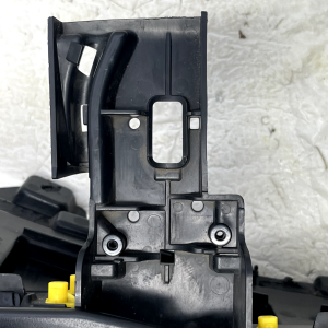 Range Rover Sport L461 Front Bumper Left Bracket 2022 ON N9X2-17C863-A Genuine - Image 11