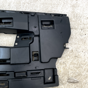 Range Rover Sport L461 Front Bumper Right Bracket 2022 ON N9X2-17C862-A Genuine - Image 5