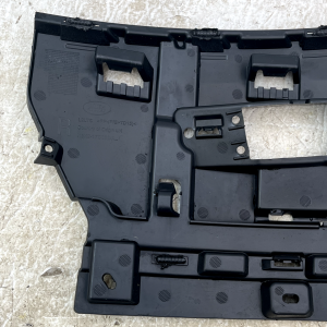 Range Rover Sport L461 Front Bumper Right Bracket 2022 ON N9X2-17C862-A Genuine - Image 7