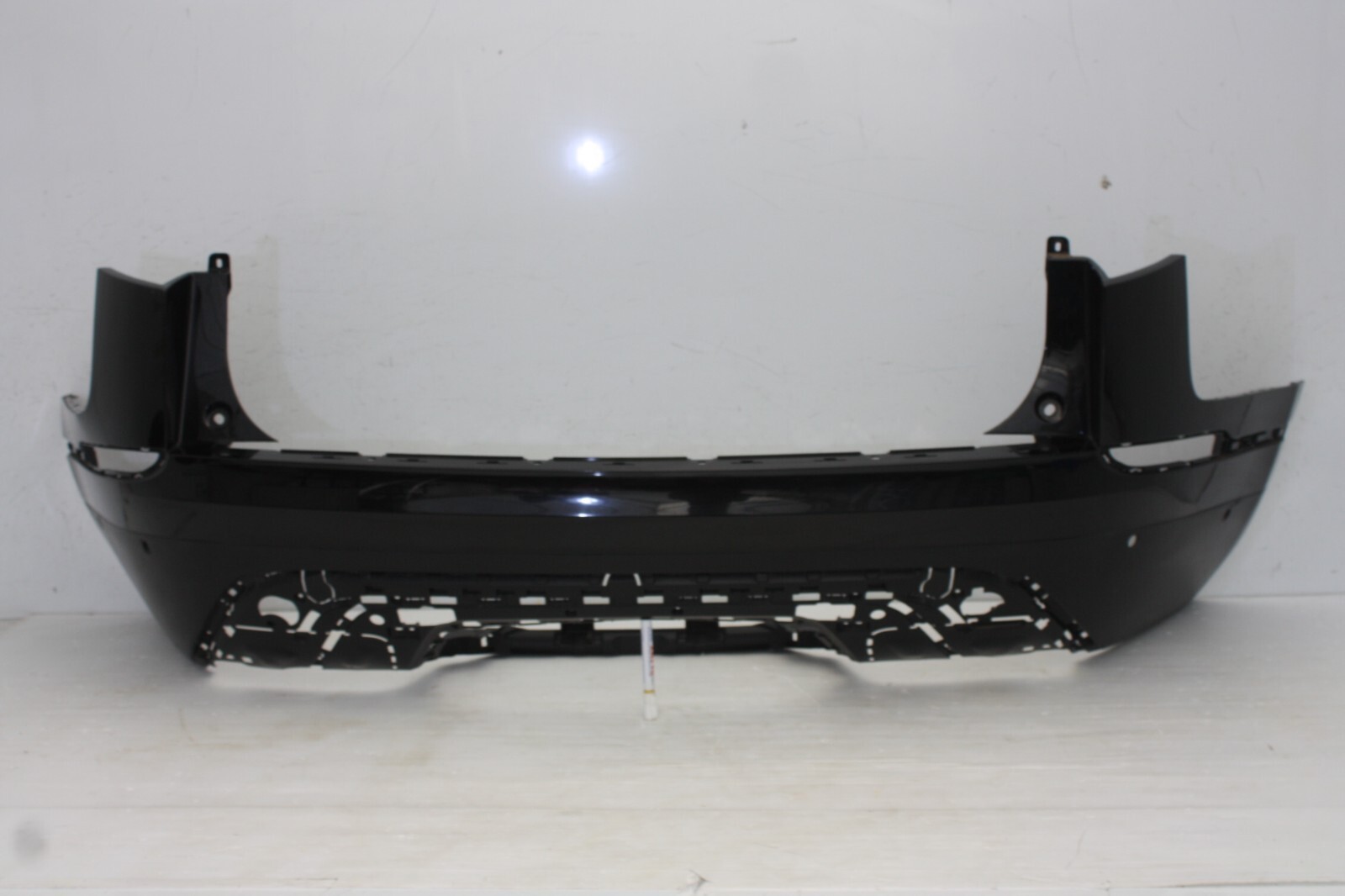 Range Rover Velar Rear Bumper 2017 TO 2023 J8A2-17A958-AB Genuine