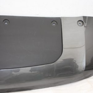 Range Rover Vogue L460 Front Bumper Lower Section M8E2-17F011-C *DAMAGED* - Image 3