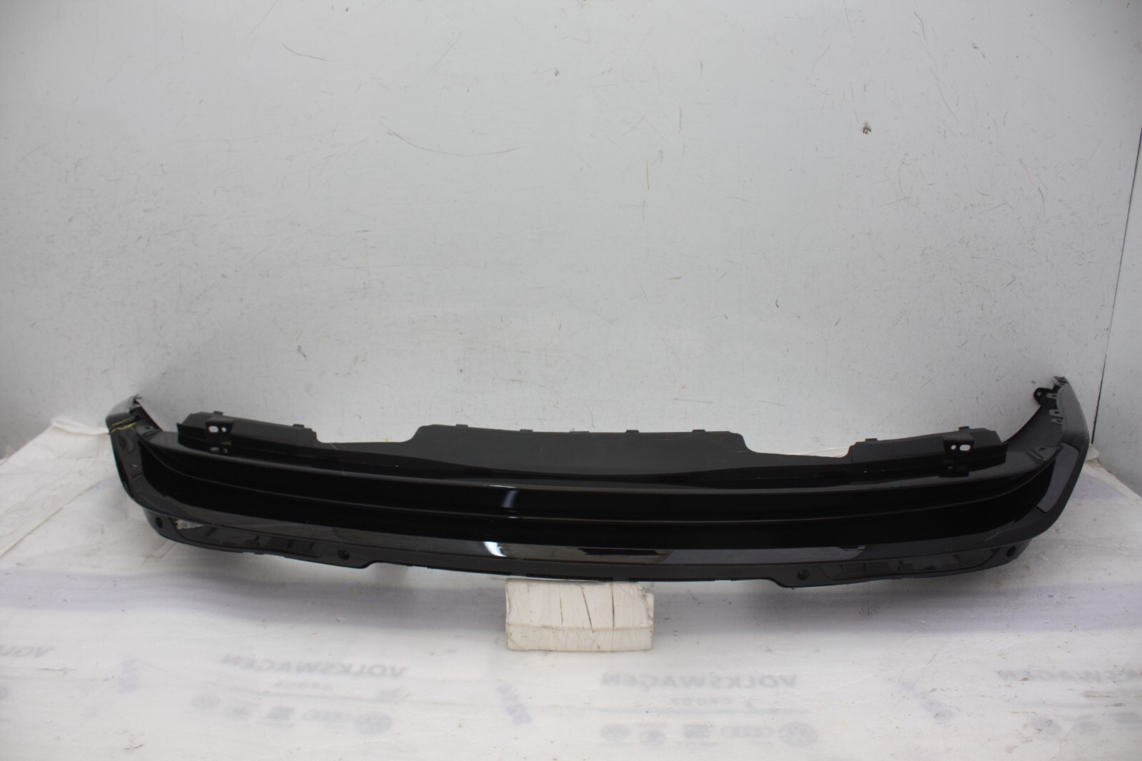 Range Rover Vogue L460 Rear Bumper 2022 ON Genuine *DAMAGED*