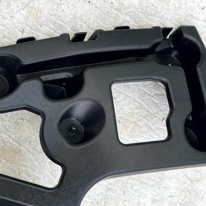 Renault Captur Rear Right Bumper Mount Bracket 2013 TO 2020 852220257R Genuine - Image 4