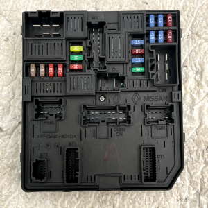 Renault Koleos BSM Fuse Box Module 284B67853R Genuine - Image 5