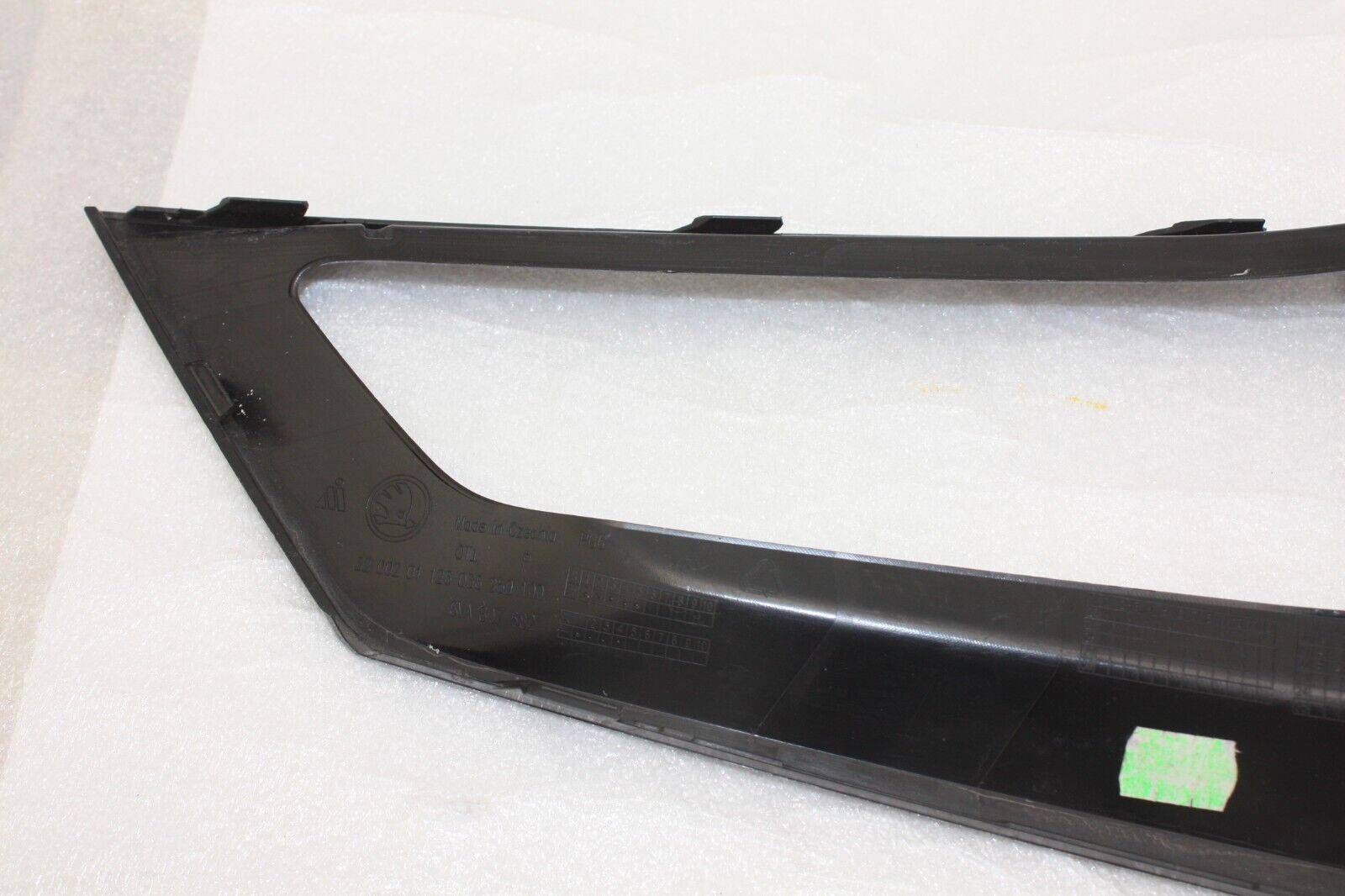 Skoda-Fabia-Front-Bumper-Right-Grill-Surround-6VA807682-Genuine-176590046194-13