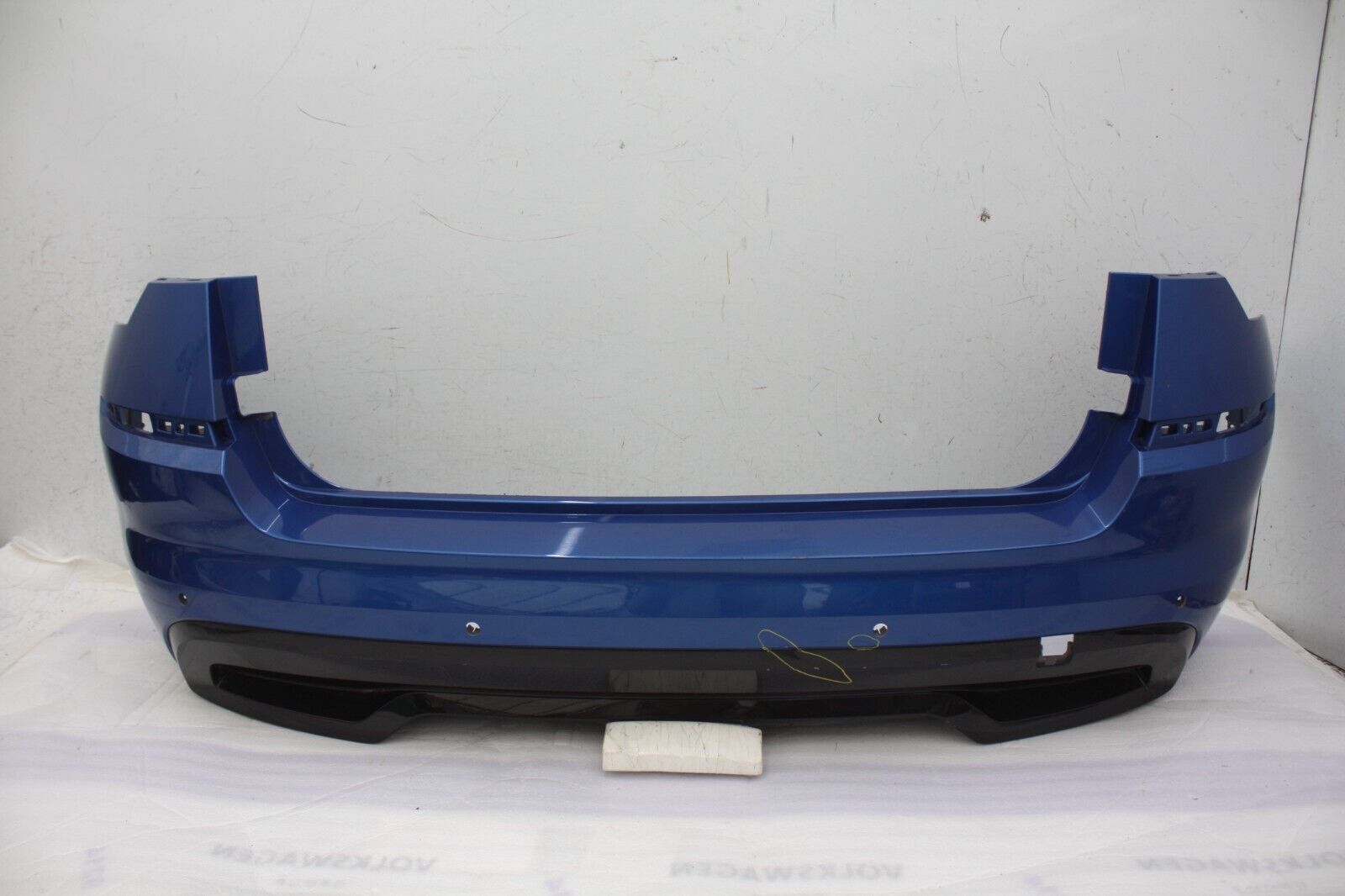 Skoda Kamiq Rear Bumper 2019 TO 2023 658807421 Genuine *DAMAGED*