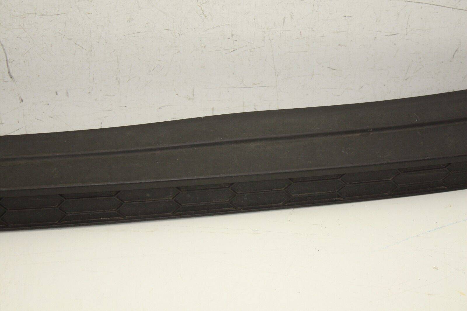 Skoda-Kodiq-Rear-Bumper-Trim-565807423-Genuine-176621520394-4