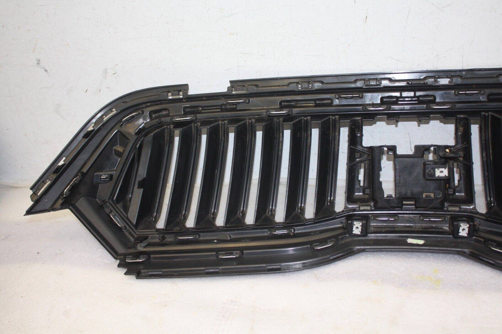 Skoda-Octavia-5E3-Front-Bumper-Grill-2020-TO-2024-Genuine-DAMAGED-176569458164-10