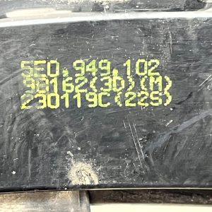 Skoda Octavia MK3 Front Right Wing Mirror Indicator 13 TO 20 5E0949102 Genuine - Image 11