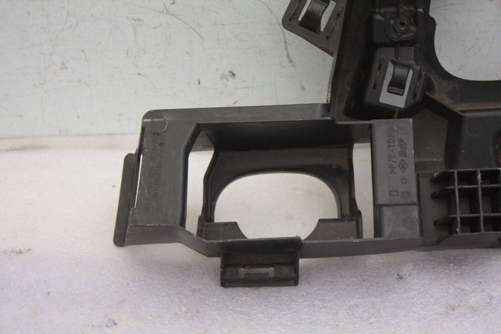 Smart-Fortwo-W453-Front-Bumper-Right-Side-Bracket-A4538260214-Genuine-176577445534-9