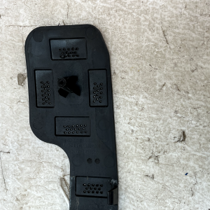 Tesla Model 3 Front Bumper Right Bracket 2019 TO 2024 1089450-00-B Genuine - Image 9