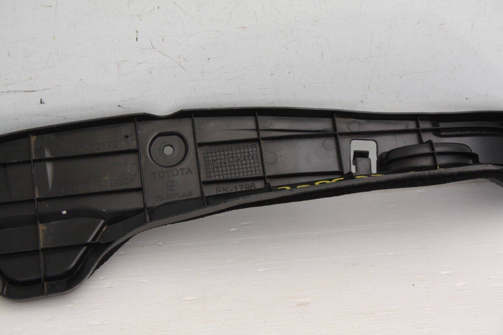 Toyota-Auris-Touring-Front-Right-Wing-Seal-End-Plate-2013-to-2015-53827-02170-175741730444-9