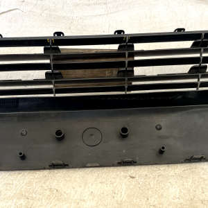 Toyota Verso Front Bumper Grille 2013 TO 2018 53112-0F070 Genuine - Image 10