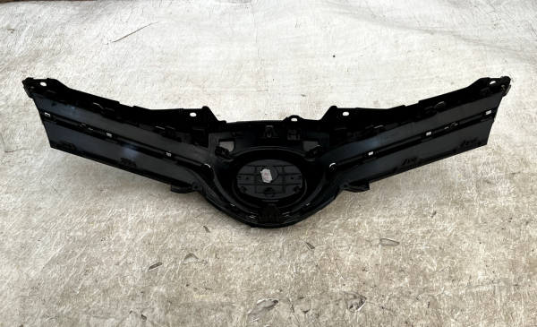 Toyota Yaris Front Bumper Upper Grille 2014 TO 2017 53101 0D660 Genuine 178321422714 7