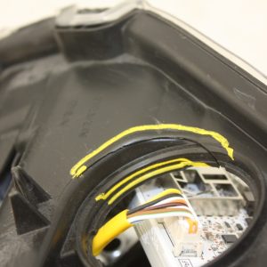 Toyota Yaris Left Side Headlight 2020 ON Genuine *DAMAGED* - Image 12