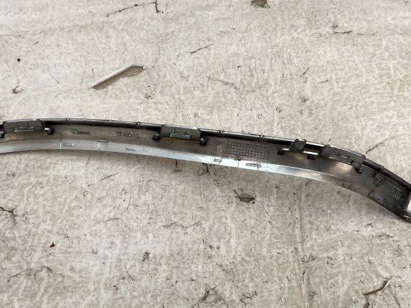 Toyota Yaris Mk3 Front Bumper Right Trim Moulding 2014 2017 5593 A117 Genuine 178315857864 11