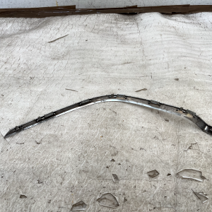 Toyota Yaris Mk3 Front Bumper Right Trim Moulding 2014-2017 5593-A117 Genuine - Image 7